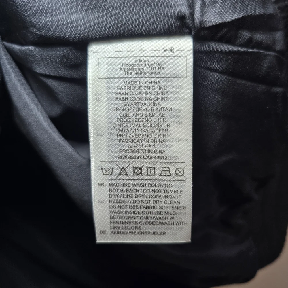 adidas Originals‎ Basketball Shell Track Jacket JD5197 – Black / Ivory  Sz L New